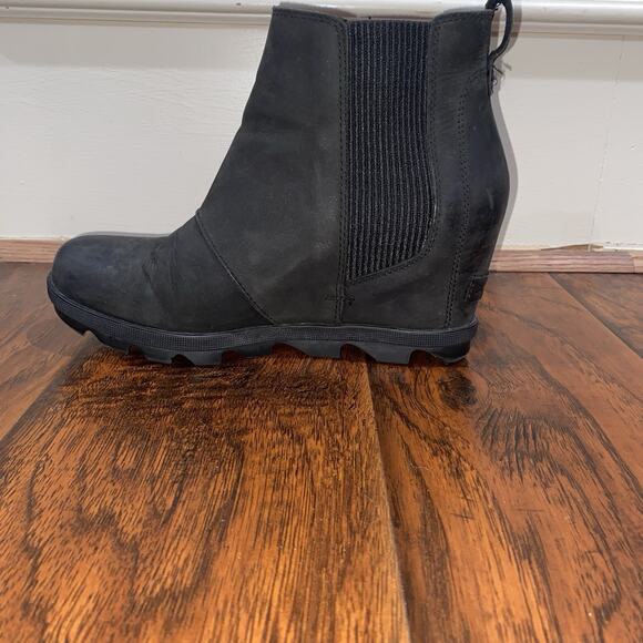 SOREL Waterproof Sz 8 Black Distressed Leather Whimsigoth Grunge Wedge Booots - Picture 6 of 12